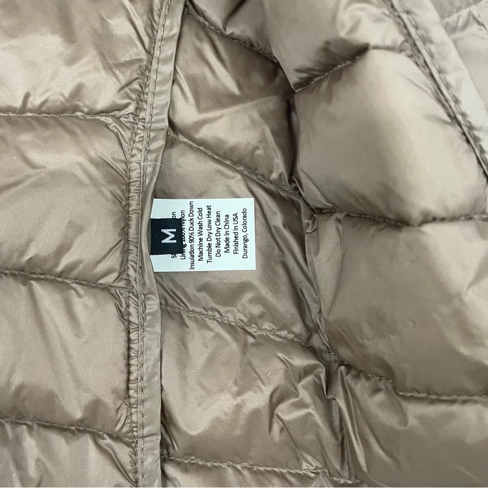 LS DESIGNS Taupe Down Filled Short Sleeve Puffer Jacket Snap Closure Lightweight